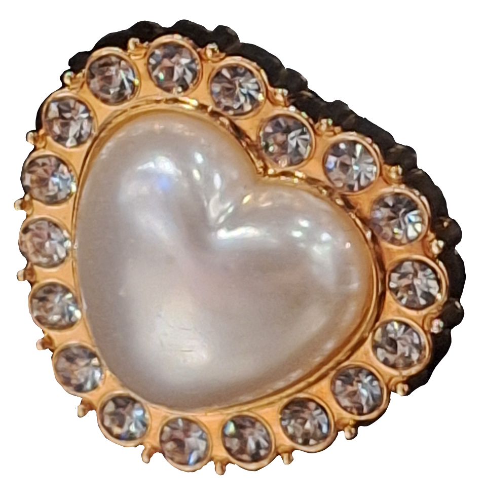 a little heart button